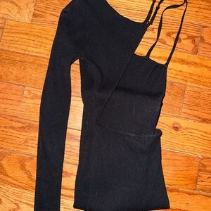 Asymmetrical One-Sleeve Black Ribbed Top